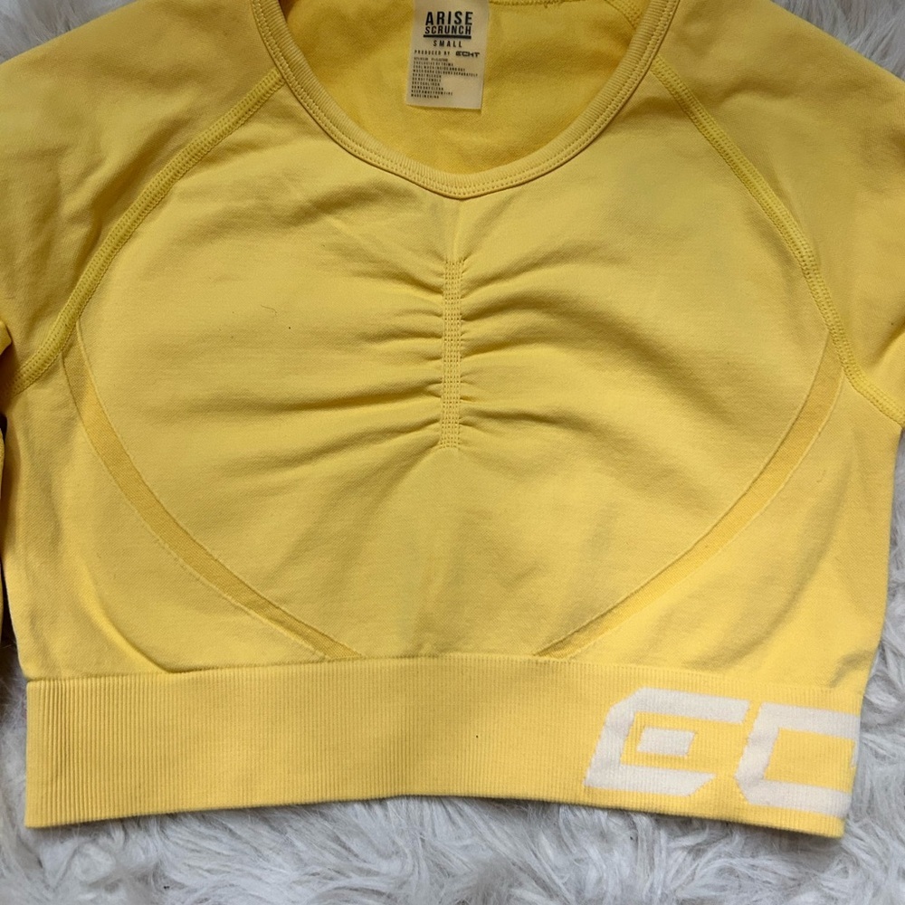 ECHT Arise Scrunch Long Sleeve Crop Top Small Yellow Athleisure - Picture 4 of 7